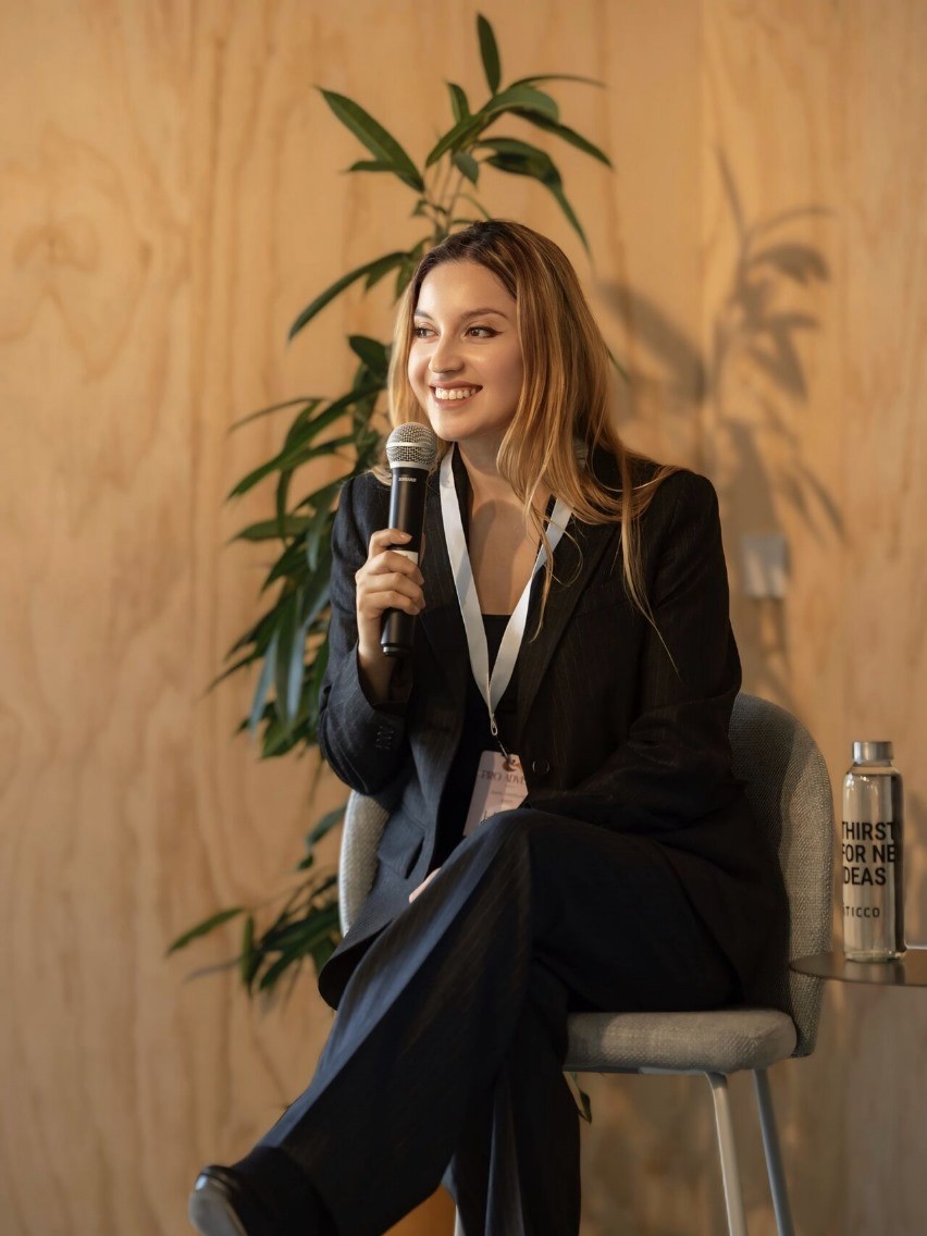 Candice Smith - Founder of Her Expat Life